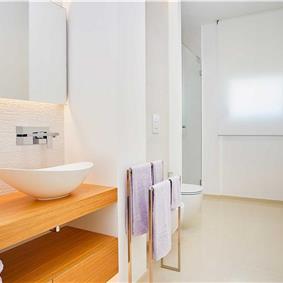 3 bedroom villa with pool & sea views, Alcamo Marina, sleeps 6-7